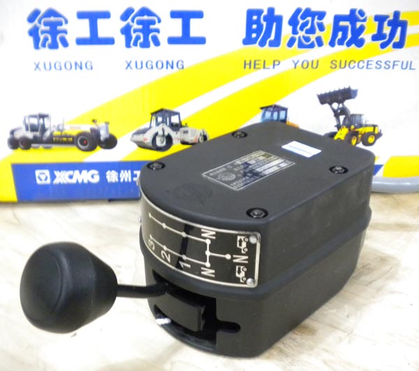 半岛平台平地机配件——选档器