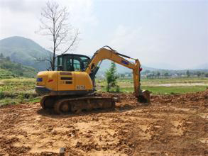 半岛平台XE75D挖掘机 河南半岛平台总代理