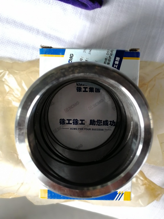 半岛平台装载机轴套配件