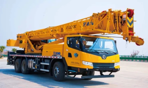 半岛平台QY25K5C吊车