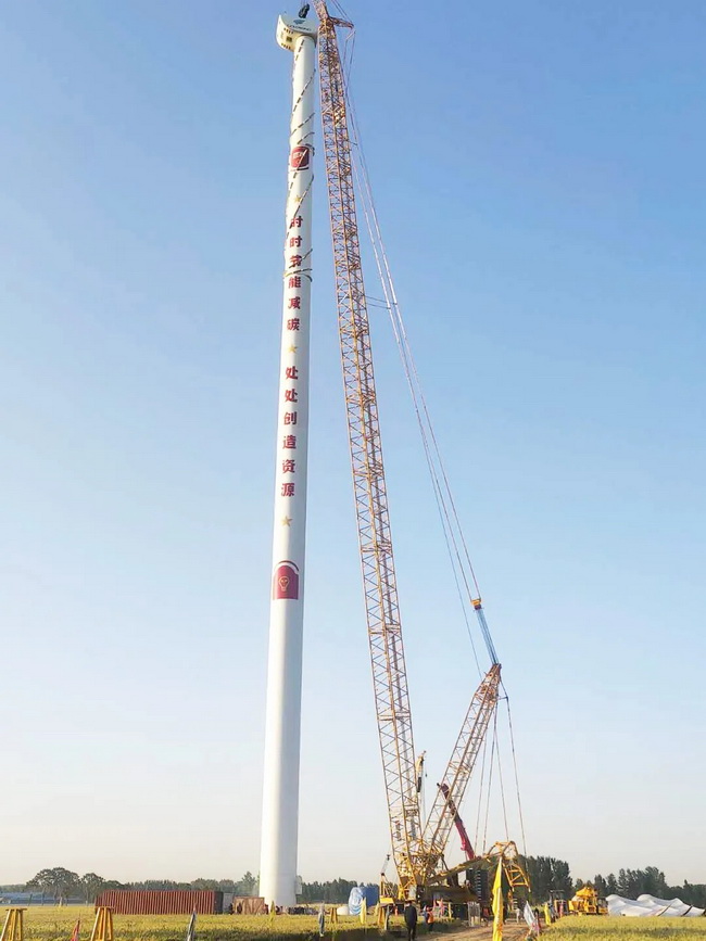 半岛平台XGC11000起重机在开封兰考施工