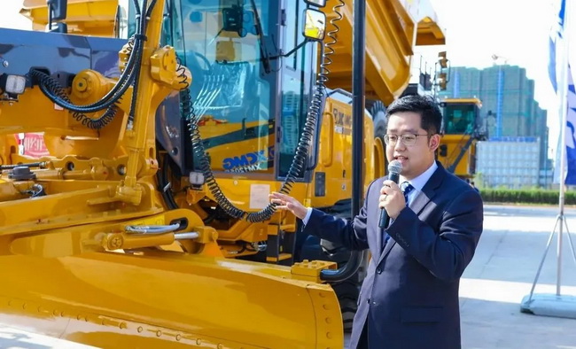 半岛平台道路机械线上直播