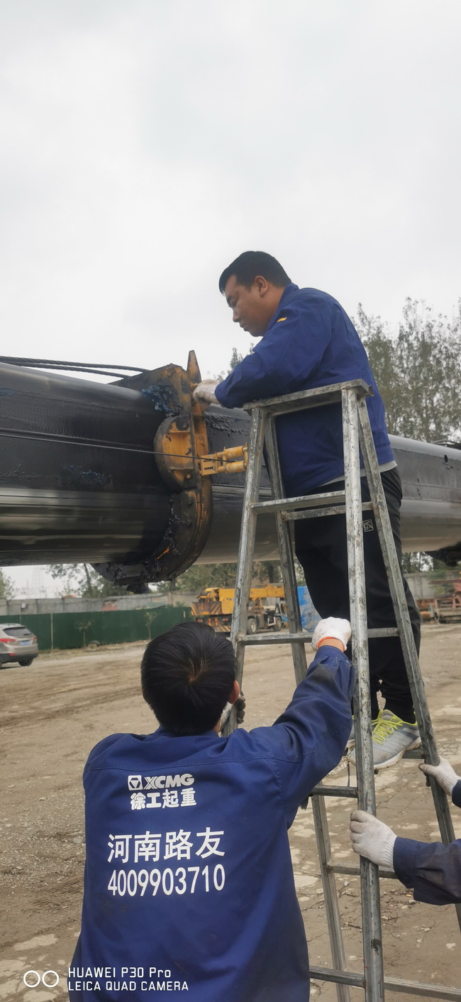 河南路友半岛平台起重机维修师傅