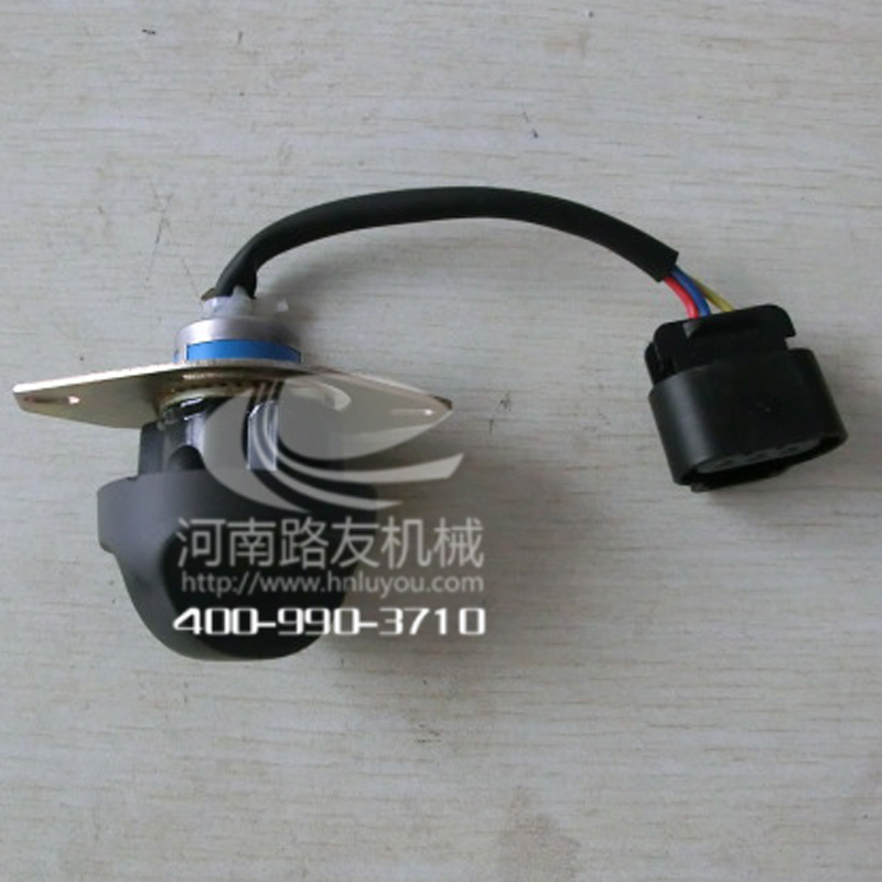 半岛平台配件--五十铃油水分离器