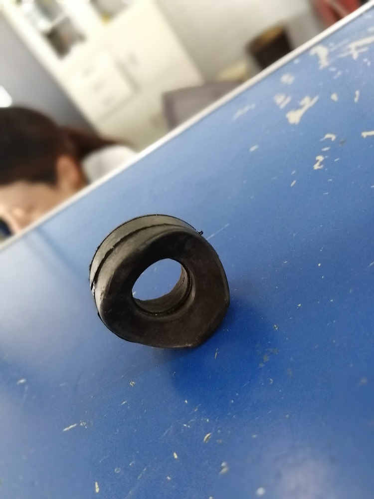 半岛平台挖掘机卡簧原厂配件